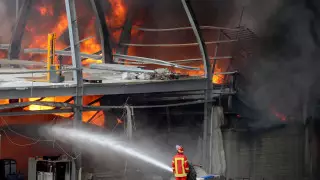 Названа причина крупного пожара в порту Бейрута