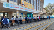 В Жамбылской области чиновники провели выездные приемы граждан