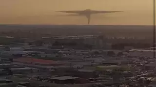 Выброс в виде гриба сняли на фото в Атырауской области