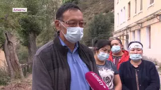 Алматинцы-ремесленники 30 лет живут без газа, воды и света