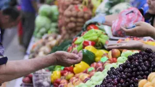 "Дәрілерге, БАД-тарға көп ақша жұмсамаңыздар". Маман иммунитетті қалай көтеруге болатынын айтты