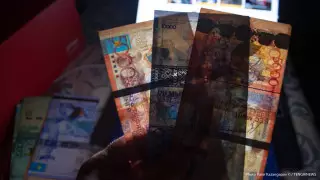 Стоит ли списывать кредиты безработным казахстанцам - мнение экспертов