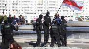 Спецтехника на площади и закрытое метро. Что происходит в Минске