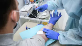 Обычный анализ крови помог оценить риск смерти от COVID-19