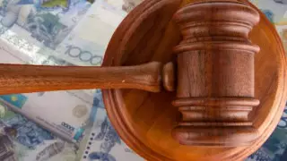 Неплательщик алиментов лишился элитной квартиры в центре Алматы