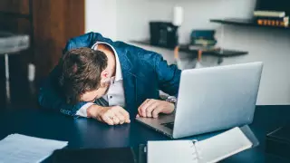 Депутаты просят защитить бизнес от окончательного разорения