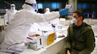 Коронавирус: Ресейде  жұқтыру дерегі 18 күн қатарынан көбейіп жатыр