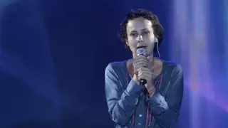 Певица Чичерина попала под обстрел в Карабахе - СМИ