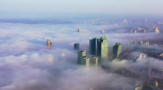 Город в тумане. Иностранец снял необычное видео о Нур-Султане