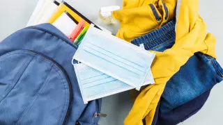 7 школьников заболели коронавирусом в Алматы