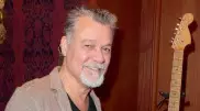 Умер легендарный гитарист Эдди Ван Хален