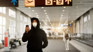 Двух иностранцев депортировали из Казахстана из-за отсутствия справок