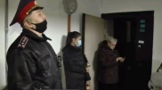 Жители высотки в Павлодаре 20 лет живут в невыносимых условиях из-за одной квартиры