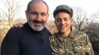 Сын Пашиняна отправится на передовую в Карабах