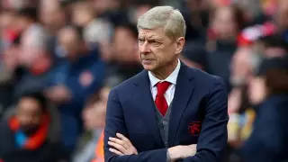 Арсен Венгер предложил изменить футбольные правила