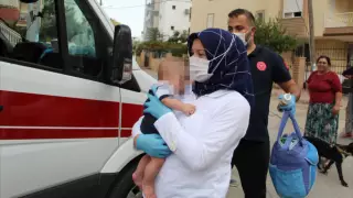 Казахстанка бросила трехмесячного сына во дворе дома в Анталье - СМИ