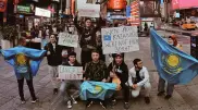 Казахстанцы в Нью-Йорке вышли на митинг против "Бората-2"