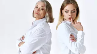 Выдать 60-летний секрет бабушки. Коварный план внучки обсуждает Сеть 