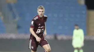 Казахстанский футболист сыграл за новый клуб в Саудовской Аравии