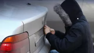 Популярную схему кражи автономеров у алматинцев раскрыла полиция