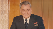 Памятник Кунаеву строят в Алматинской области