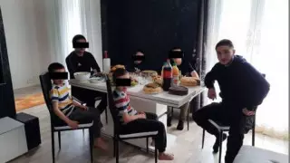 Обезглавивший учителя чеченец оповестил семью одной из учениц