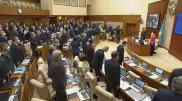 Заседание Мажилиса началось с минуты молчания