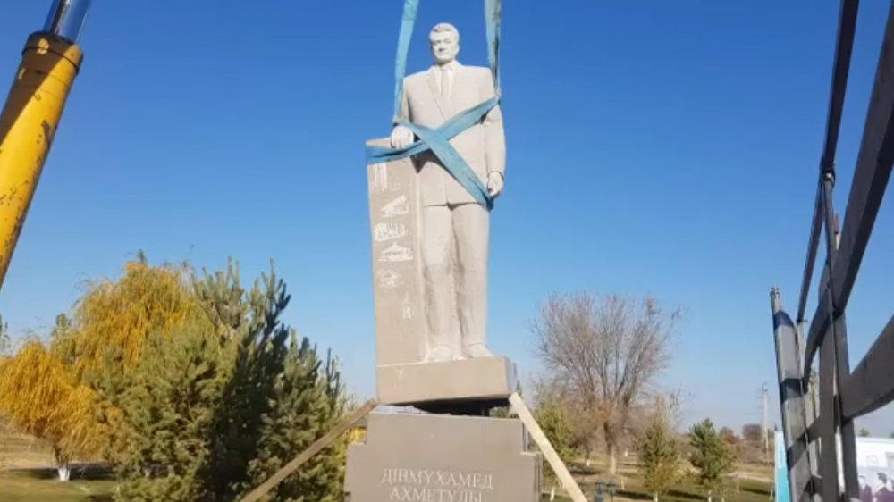 Родственники Кунаева раскритиковали новый памятник