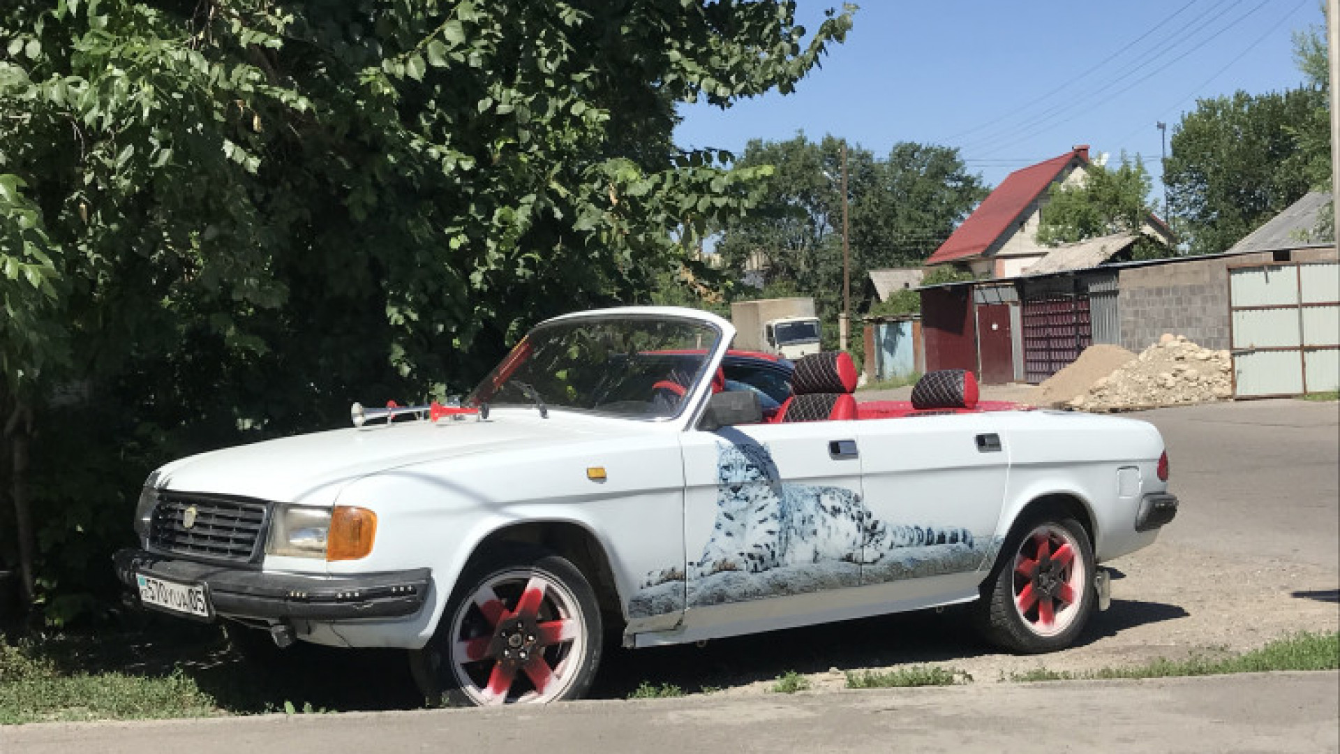 Пиратская ”Волга”. Какие еще ретро-авто хранят алматинцы: 02 ноября 2020  08:50 - новости на Tengrinews.kz