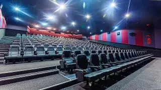 Казахстанские кинотеатры откроются отечественной комедией