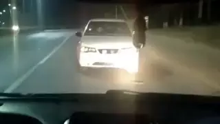 Езда задним ходом: новый опасный тренд появился на дорогах Алматинской области