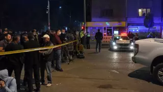 "Қорқынышты түс сияқты". Грузияда тұрғындарды кепілге алған адам әлі ұсталмаған