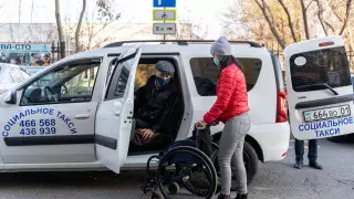 Быть надежной опорой – один день из жизни индивидуального помощника лица с инвалидностью