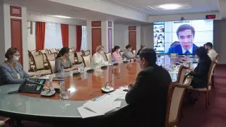 Работу медучреждений усиливают в Нур-Султане