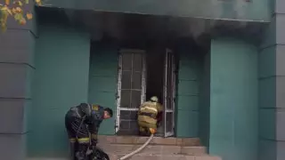 В Алматы горело кафе: спасены восемь человек