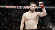 Хабиб объявил о завершении карьеры в UFC