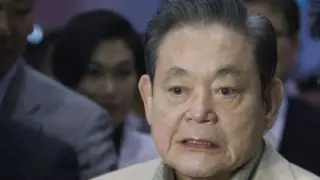 Умер председатель Samsung Ли Гон Хи