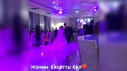 Сельский аким устроил пышную свадьбу сыну в Уральске