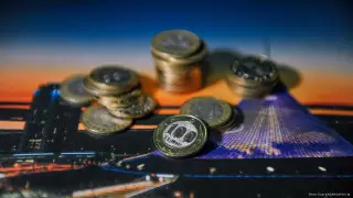 Сколько денег хранят казахстанцы на депозитах