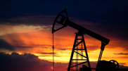Цены на нефть упали ниже 38 долларов за баррель
