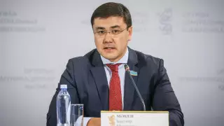 Будем продолжать принимать меры по трудоустройству молодежи - Бахтияр Макен