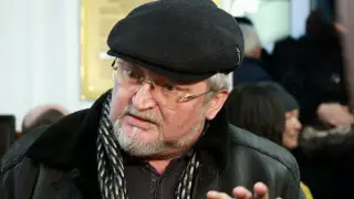 Осужденный адвокат экс-главы ЕНПФ объявлен в розыск