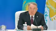 Назарбаев подписал постановление о внеочередном съезде Nur Otan