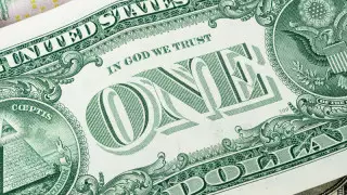 Назван официальный курс доллара на 3 ноября