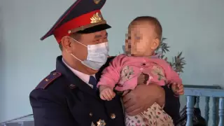 Нурбол Витальевич. Житель Кентау назвал сына в честь полицейского