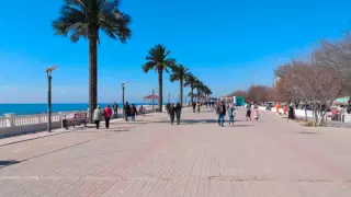 Вандалы разгромили благоустроенную набережную в Актау