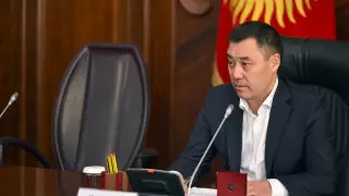 Садыр Жапаров пообещал до 14 ноября сложить полномочия президента Кыргызстана