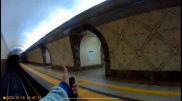 Блогер-экстремал зацепился за вагон и прокатился в метро Алматы