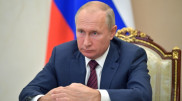 Путин объявил о вводе российских миротворцев в Карабах