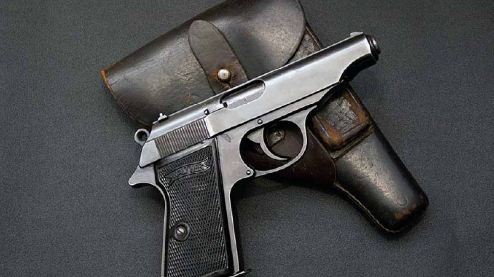 Пистолет Джеймса Бонда выставлен на аукцион